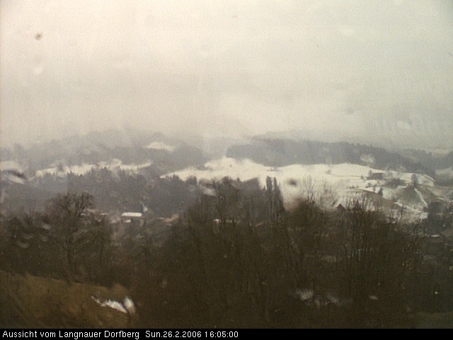 Webcam-Bild: Aussicht vom Dorfberg in Langnau 20060226-160500