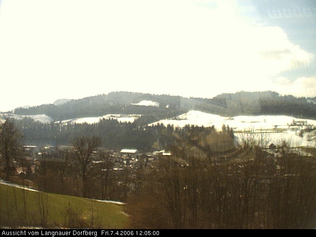 Webcam-Bild: Aussicht vom Dorfberg in Langnau 20060407-120500