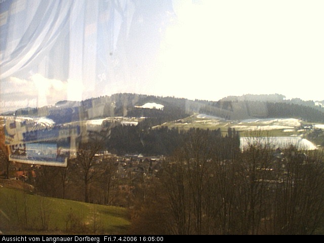 Webcam-Bild: Aussicht vom Dorfberg in Langnau 20060407-160500