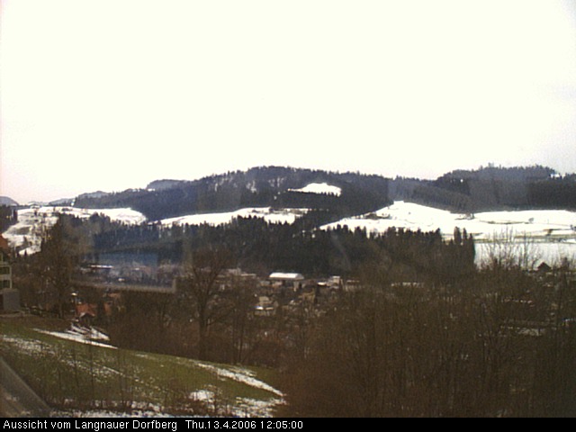Webcam-Bild: Aussicht vom Dorfberg in Langnau 20060413-120500