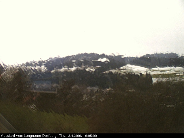 Webcam-Bild: Aussicht vom Dorfberg in Langnau 20060413-160500