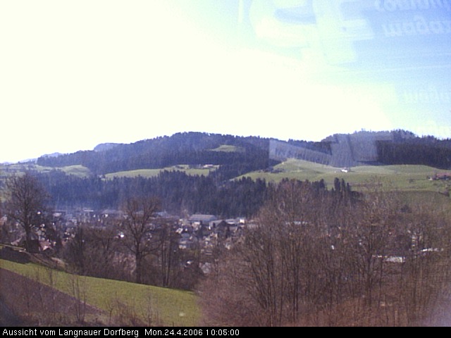 Webcam-Bild: Aussicht vom Dorfberg in Langnau 20060424-100500