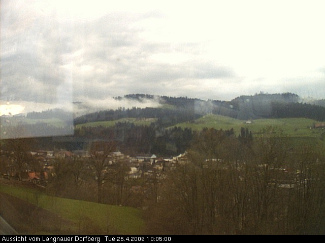 Webcam-Bild: Aussicht vom Dorfberg in Langnau 20060425-100500
