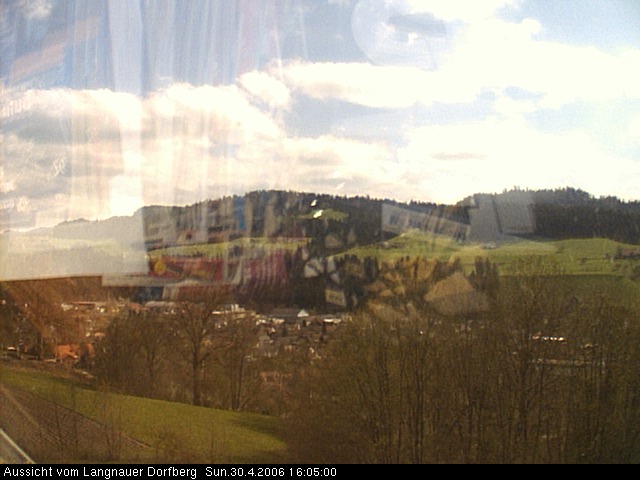 Webcam-Bild: Aussicht vom Dorfberg in Langnau 20060430-160500