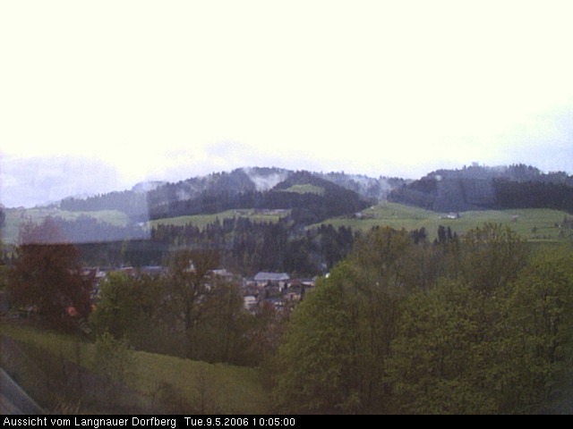 Webcam-Bild: Aussicht vom Dorfberg in Langnau 20060509-100500