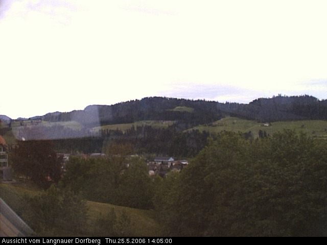 Webcam-Bild: Aussicht vom Dorfberg in Langnau 20060525-140500