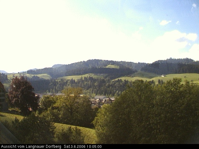 Webcam-Bild: Aussicht vom Dorfberg in Langnau 20060603-100500