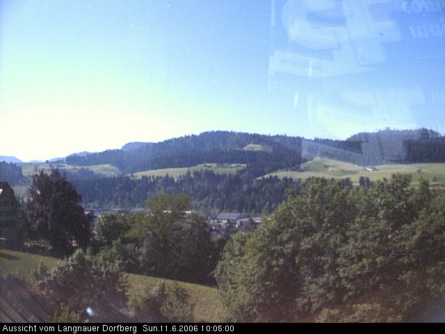 Webcam-Bild: Aussicht vom Dorfberg in Langnau 20060611-100500