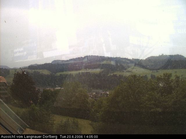Webcam-Bild: Aussicht vom Dorfberg in Langnau 20060620-140500