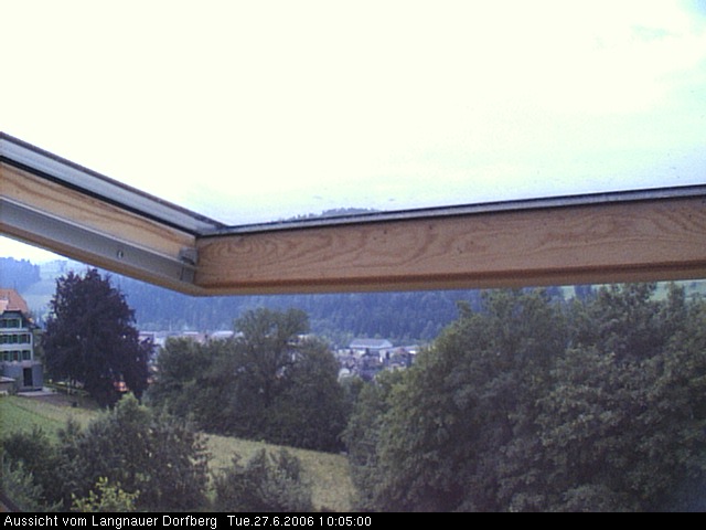 Webcam-Bild: Aussicht vom Dorfberg in Langnau 20060627-100500