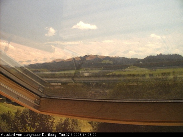 Webcam-Bild: Aussicht vom Dorfberg in Langnau 20060627-140500