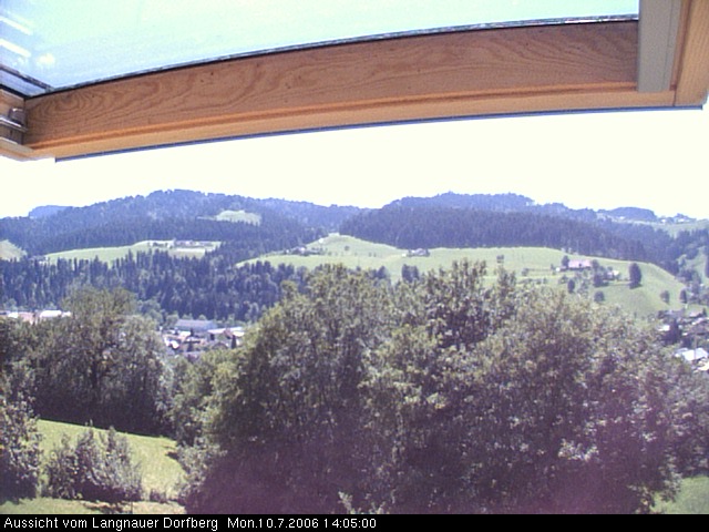 Webcam-Bild: Aussicht vom Dorfberg in Langnau 20060710-140500