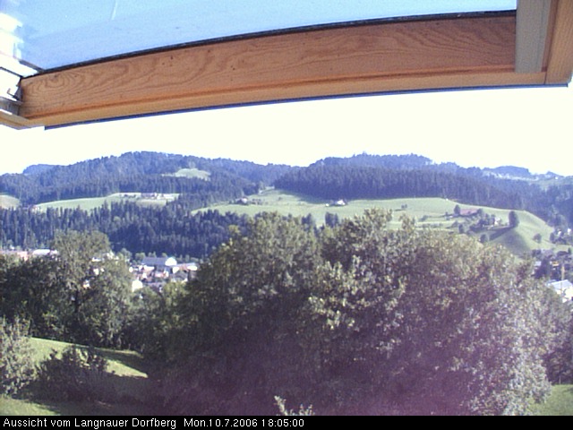 Webcam-Bild: Aussicht vom Dorfberg in Langnau 20060710-180500