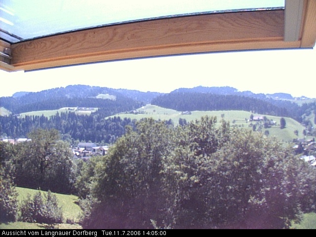 Webcam-Bild: Aussicht vom Dorfberg in Langnau 20060711-140500