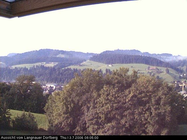 Webcam-Bild: Aussicht vom Dorfberg in Langnau 20060713-080500