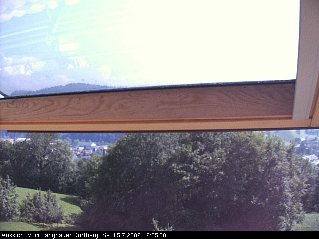 Webcam-Bild: Aussicht vom Dorfberg in Langnau 20060715-160500