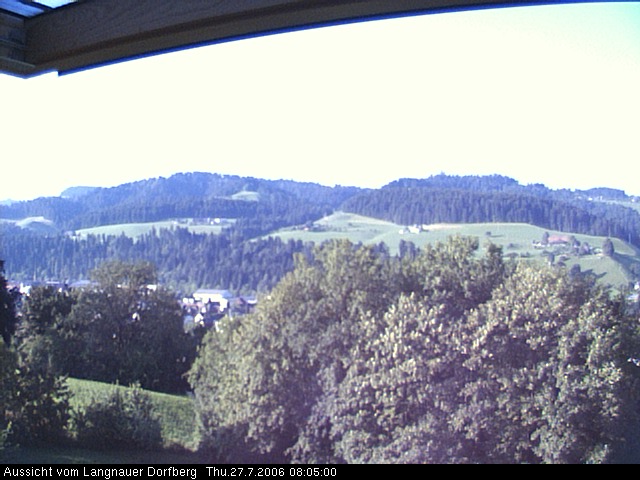 Webcam-Bild: Aussicht vom Dorfberg in Langnau 20060727-080500
