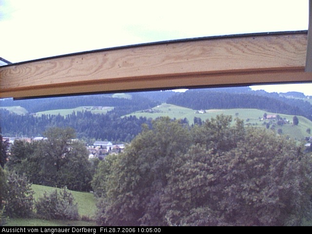 Webcam-Bild: Aussicht vom Dorfberg in Langnau 20060728-100500