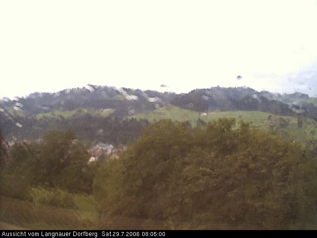 Webcam-Bild: Aussicht vom Dorfberg in Langnau 20060729-080500