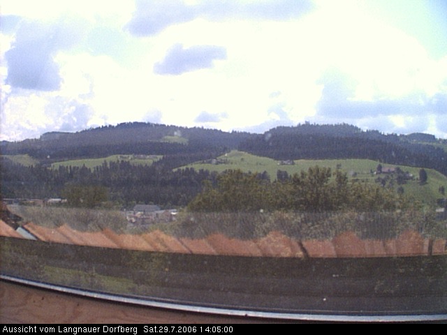 Webcam-Bild: Aussicht vom Dorfberg in Langnau 20060729-140500