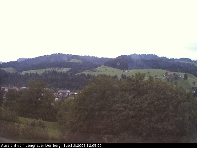 Webcam-Bild: Aussicht vom Dorfberg in Langnau 20060801-120500