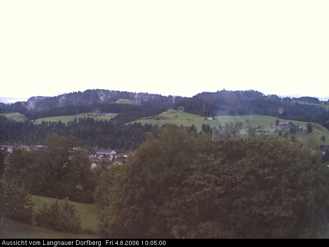 Webcam-Bild: Aussicht vom Dorfberg in Langnau 20060804-100500