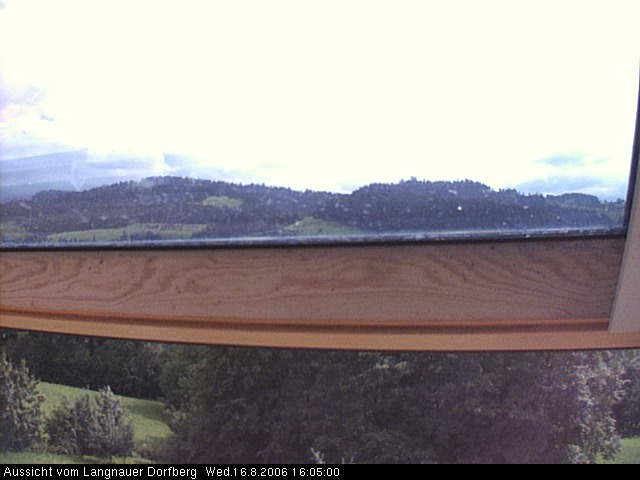 Webcam-Bild: Aussicht vom Dorfberg in Langnau 20060816-160500