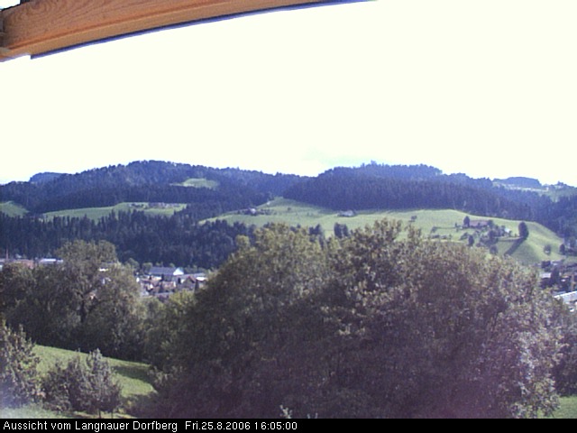 Webcam-Bild: Aussicht vom Dorfberg in Langnau 20060825-160500