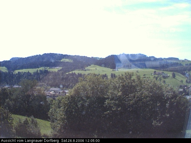 Webcam-Bild: Aussicht vom Dorfberg in Langnau 20060826-120500