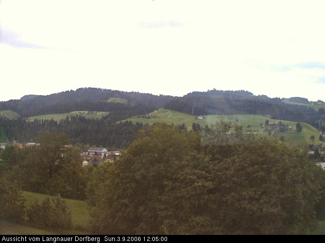 Webcam-Bild: Aussicht vom Dorfberg in Langnau 20060903-120500