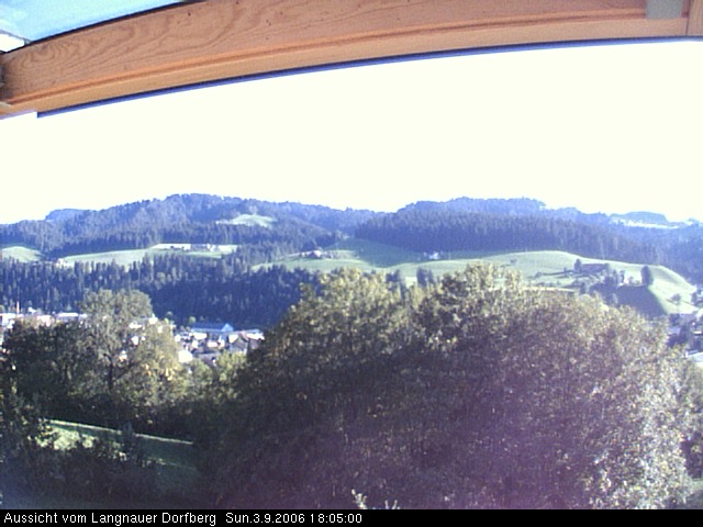 Webcam-Bild: Aussicht vom Dorfberg in Langnau 20060903-180500