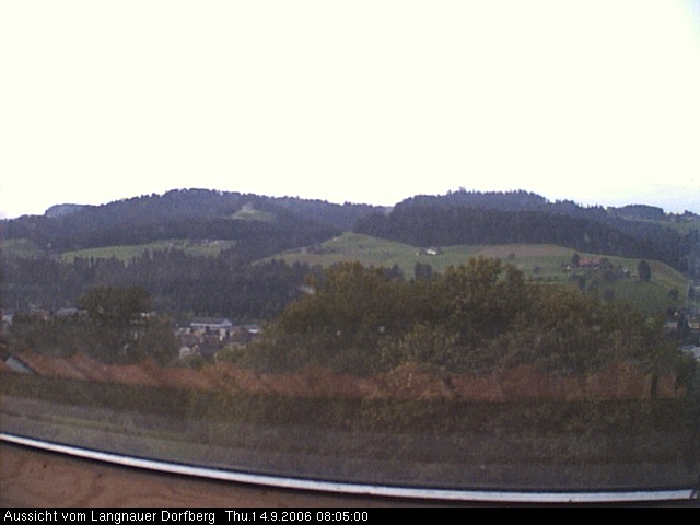 Webcam-Bild: Aussicht vom Dorfberg in Langnau 20060914-080500