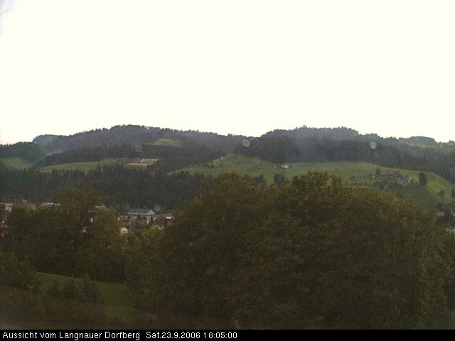 Webcam-Bild: Aussicht vom Dorfberg in Langnau 20060923-180500