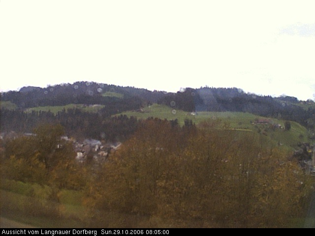 Webcam-Bild: Aussicht vom Dorfberg in Langnau 20061029-080500