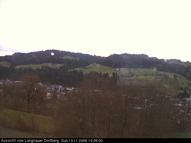 Webcam-Bild: Aussicht vom Dorfberg in Langnau 20061119-160500