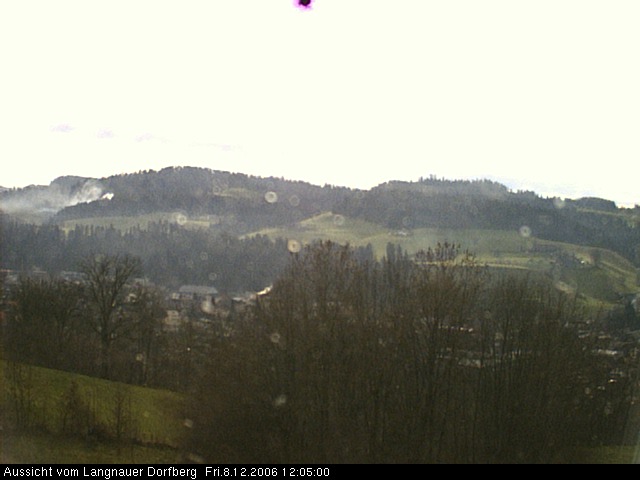 Webcam-Bild: Aussicht vom Dorfberg in Langnau 20061208-120500
