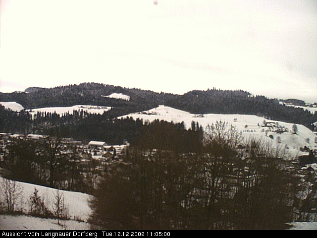 Webcam-Bild: Aussicht vom Dorfberg in Langnau 20061212-110500