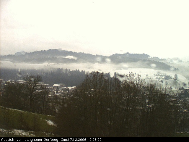 Webcam-Bild: Aussicht vom Dorfberg in Langnau 20061217-100500