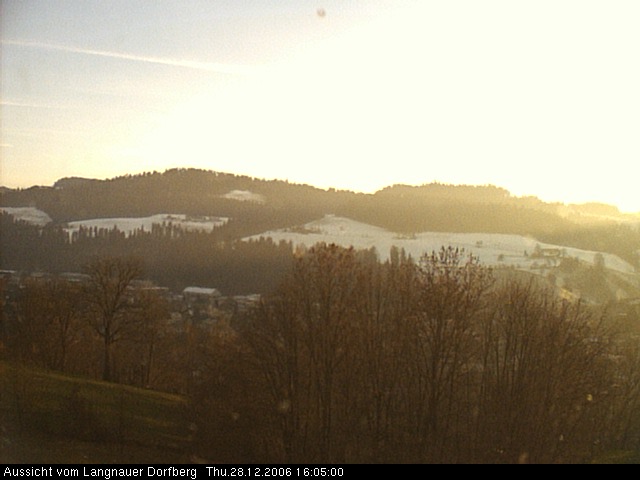 Webcam-Bild: Aussicht vom Dorfberg in Langnau 20061228-160500