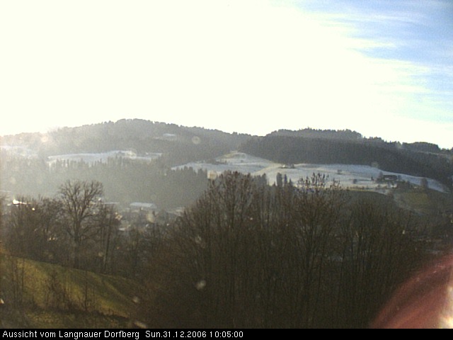 Webcam-Bild: Aussicht vom Dorfberg in Langnau 20061231-100500