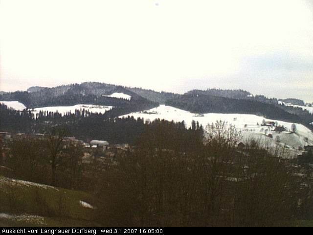 Webcam-Bild: Aussicht vom Dorfberg in Langnau 20070103-160500