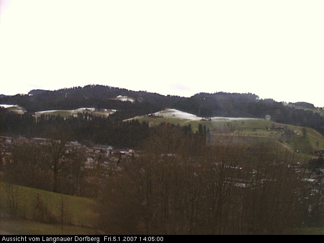 Webcam-Bild: Aussicht vom Dorfberg in Langnau 20070105-140500