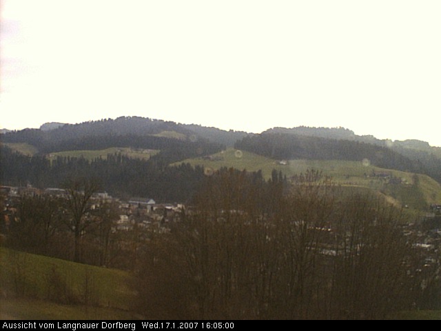 Webcam-Bild: Aussicht vom Dorfberg in Langnau 20070117-160500