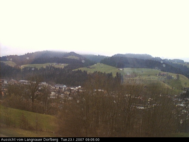 Webcam-Bild: Aussicht vom Dorfberg in Langnau 20070123-090500