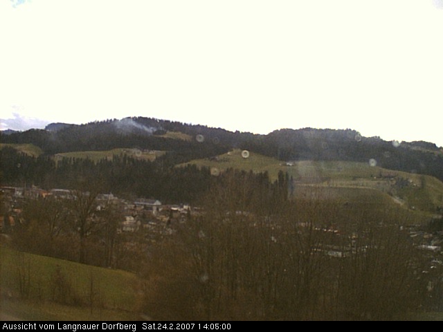 Webcam-Bild: Aussicht vom Dorfberg in Langnau 20070224-140500