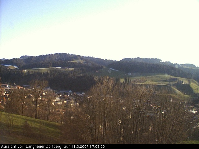 Webcam-Bild: Aussicht vom Dorfberg in Langnau 20070311-170500