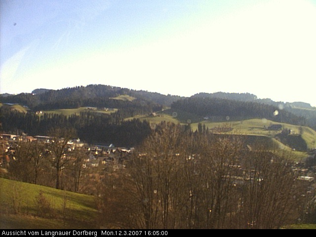 Webcam-Bild: Aussicht vom Dorfberg in Langnau 20070312-160500