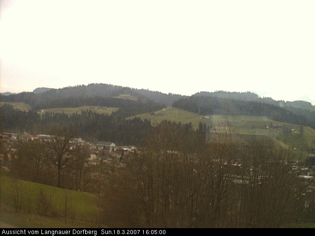 Webcam-Bild: Aussicht vom Dorfberg in Langnau 20070318-160500