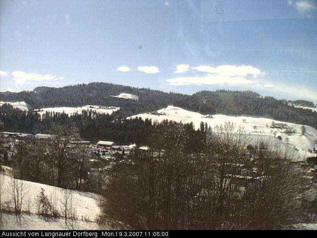 Webcam-Bild: Aussicht vom Dorfberg in Langnau 20070319-110500