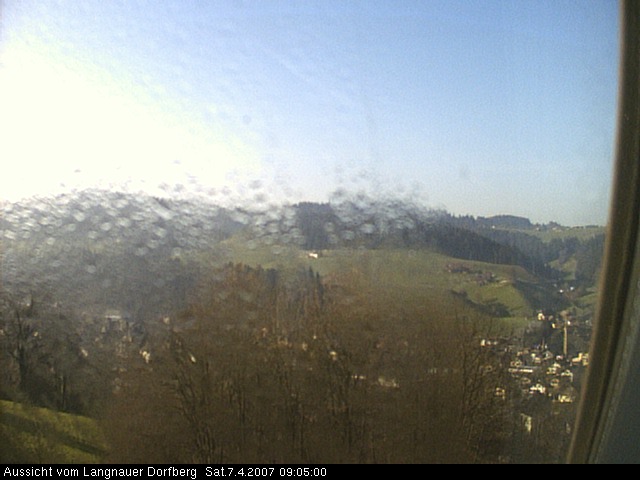 Webcam-Bild: Aussicht vom Dorfberg in Langnau 20070407-090500